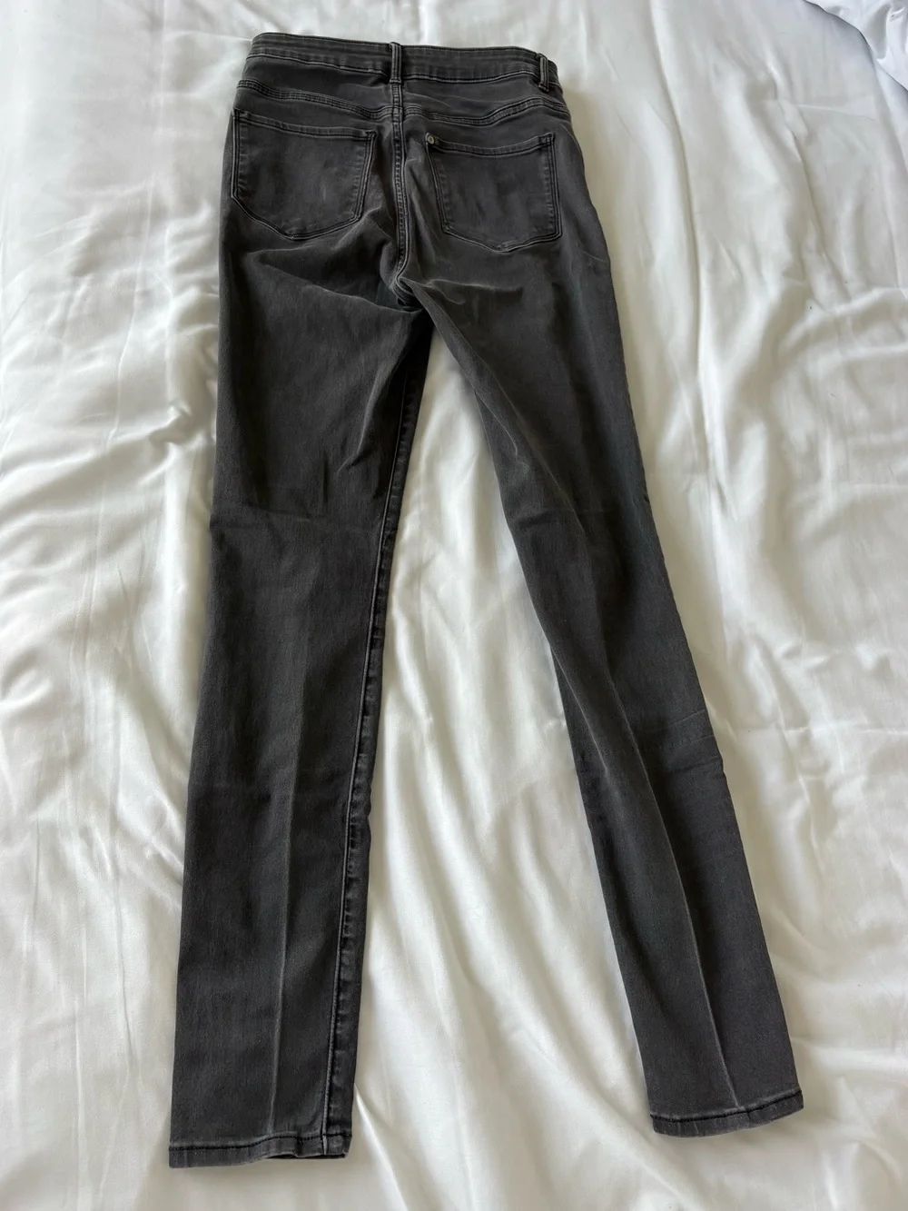 H&M Women’s Dark Gray Skinny Jeggings